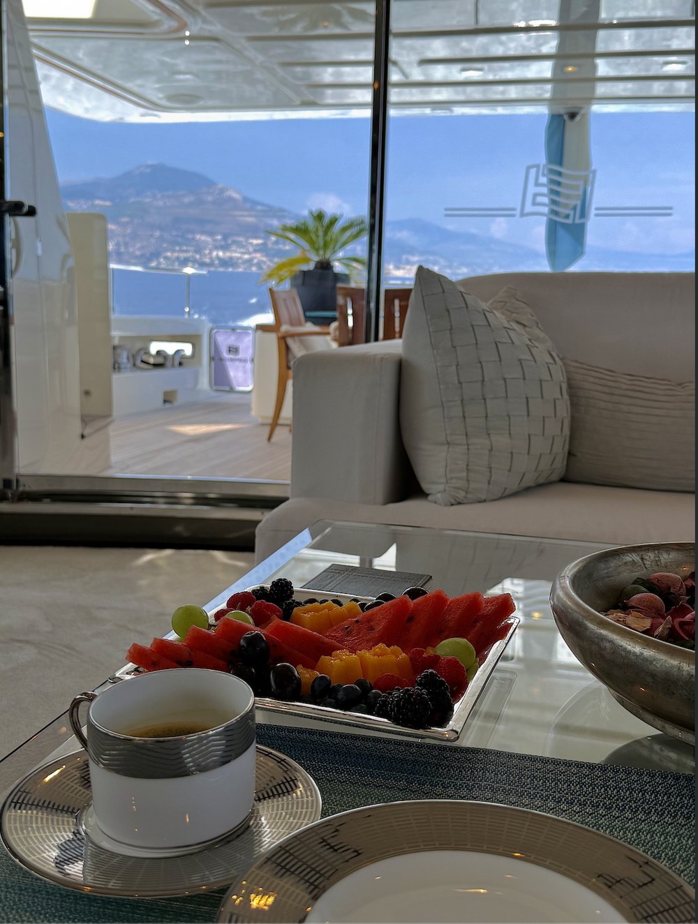 Morning coffee and fruit in the salon